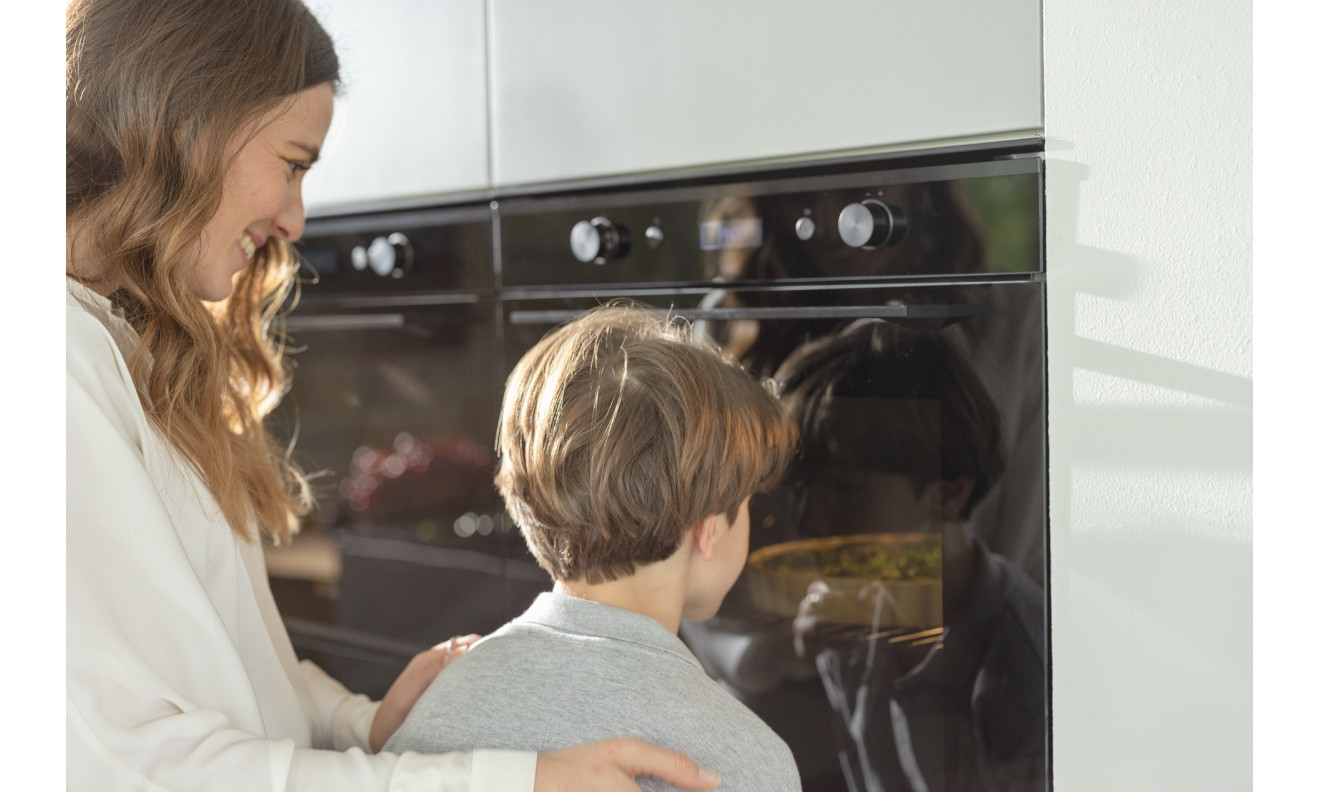 Oven el. FMY 98 P BK