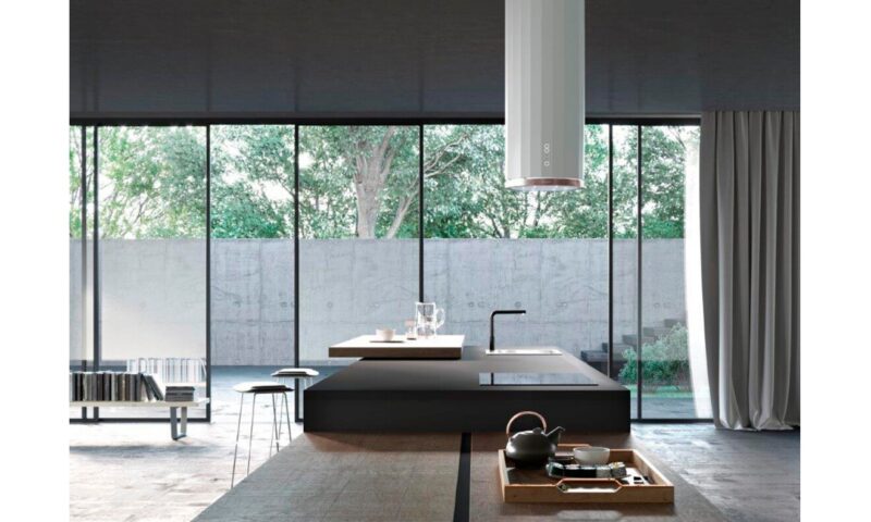 CORINTHIA IS.WH MATT/TIB.SILVER