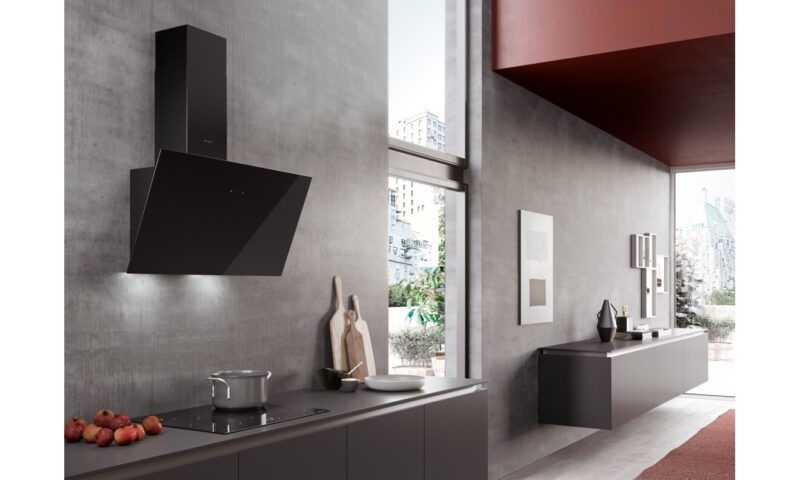 TWEET EV8 LED BK A80/2